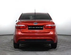 Kia  5