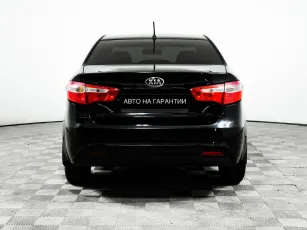 Kia  6