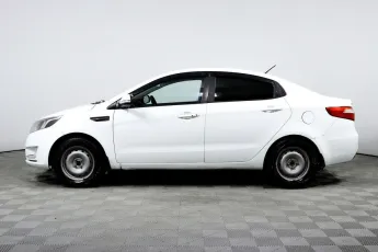 Kia  3