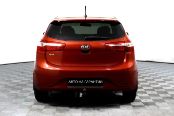 Kia  6