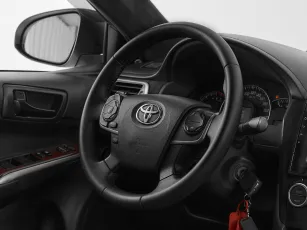 Toyota  10