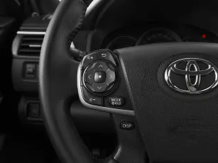 Toyota  11