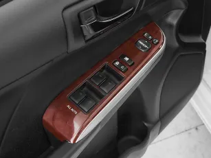 Toyota  13
