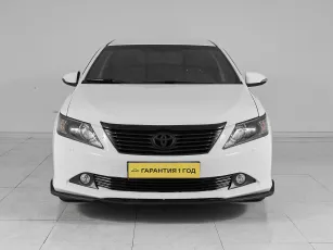 Toyota  2