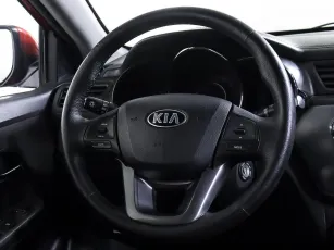 Kia  12