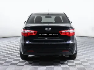 Kia  4