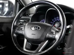 Kia  10