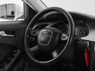 Audi  10