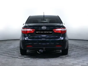 Kia  4
