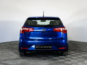 Kia  4