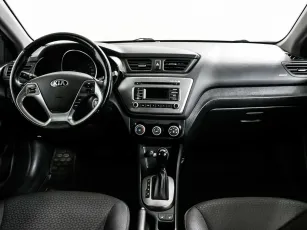 Kia  9