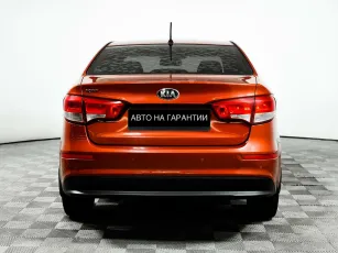 Kia  6