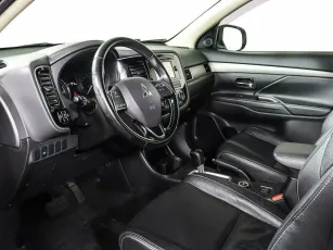 Mitsubishi  9