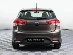 Kia  4