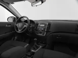 Hyundai  9
