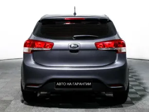 Kia  6