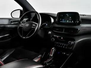 Hyundai  7