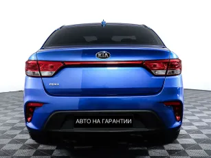 Kia  6