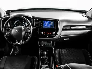 Mitsubishi  8