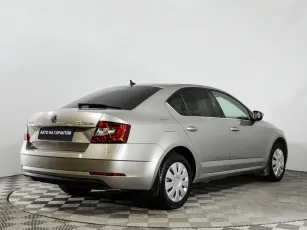 Skoda  4