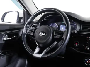 Kia  12