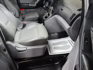Hyundai  9