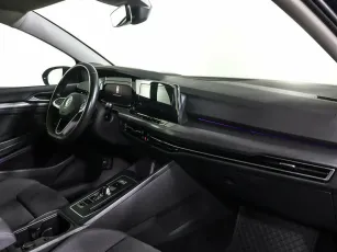 Volkswagen  9