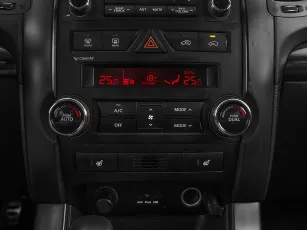 Kia  19