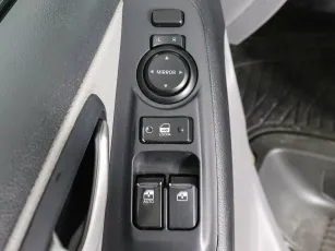Hyundai  13