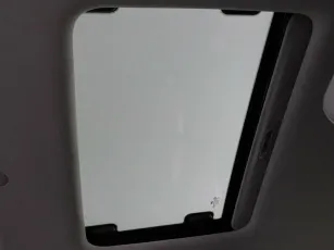 Hyundai  16