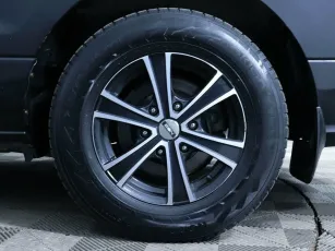 Hyundai  5