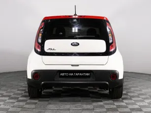 Kia  4