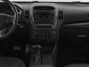 Kia  15