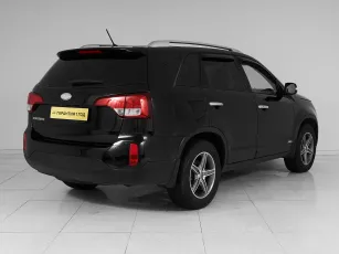 Kia  6