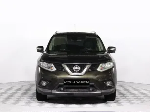 Nissan  2