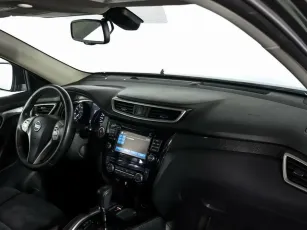 Nissan  5