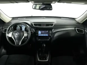 Nissan  6