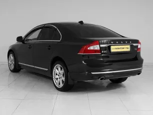 Volvo  4