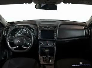 Hyundai  6