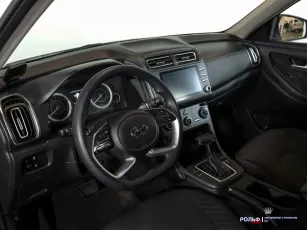 Hyundai  7