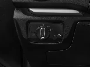 Audi  15