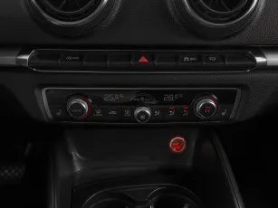 Audi  16