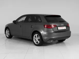 Audi  4