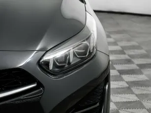 Kia  7