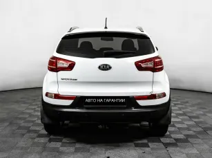 Kia  6