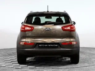 Kia  6