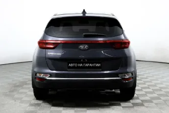 Kia  6