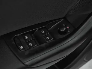Audi  11