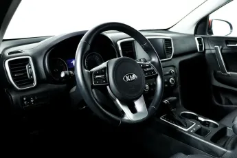 Kia  9