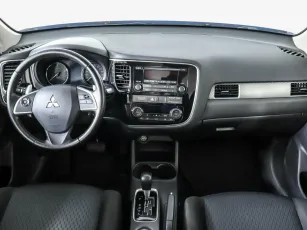 Mitsubishi  6